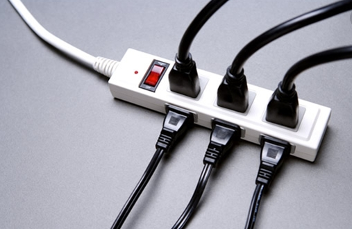 詳細(xì)教您怎么解決筆記本漏電 詳細(xì)教您怎么解決筆記本漏電